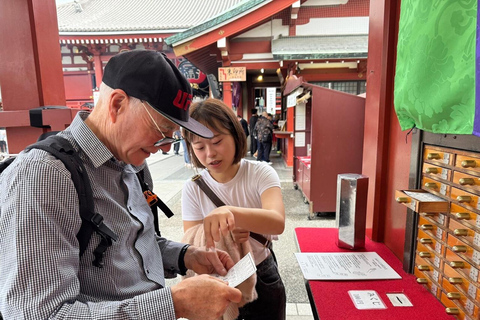 Tokyo: Private Walking Tour With Fresh Eyes, Local Hearts 2 Hours Tour