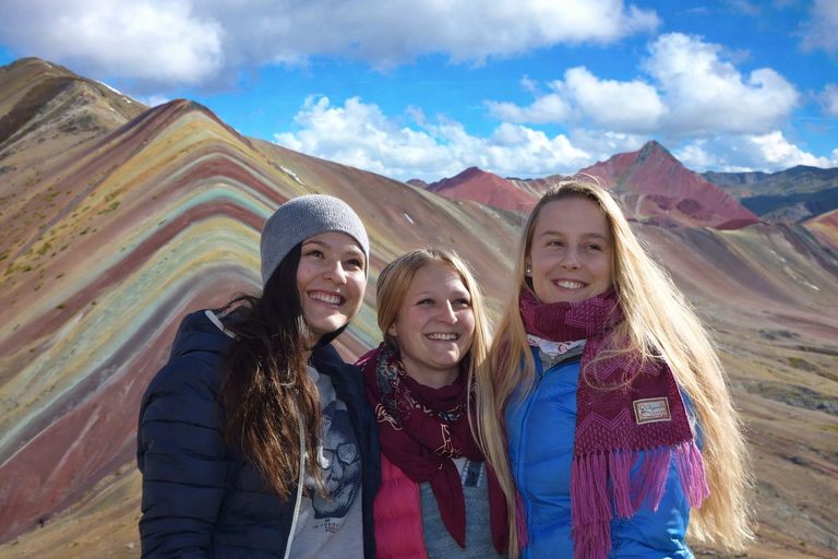 From Puno: Rainbow Mountain with Transport to Cusco From Puno: Rainbow Mountain with Transfer to Cusco
