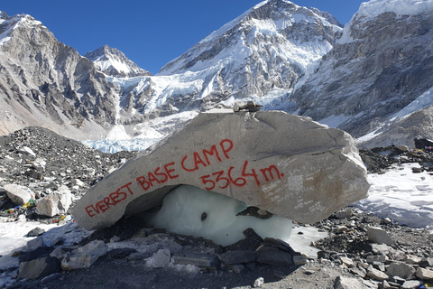 Komfortowa wędrówka do Everest Base Camp — 18 dni