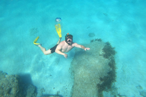 Pafos: Wycieczka skuterem morskim na obserwację żółwi i snorkelingPafos: Wycieczka skuterem morskim na oglądanie żółwi i snorkeling