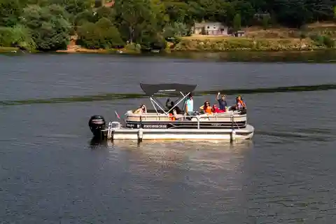 Porto: Passeio de barco pela natureza do Douro