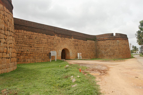 Núcleo histórico de Bangalore: Palácios, mercados e templos