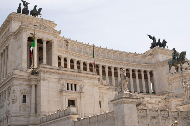 Rome: Vittoriano Panoramic Terrace & Palazzo Venezia Access