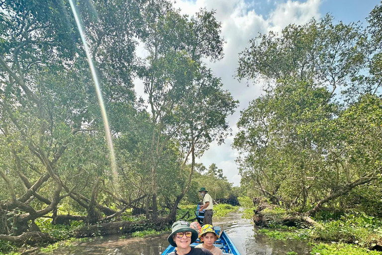2-Day Mekong Delta Tour: Phu Quoc to Phnom Penh via Chau Doc Private Transfer with Driver (No Guide, No Hotel Included)