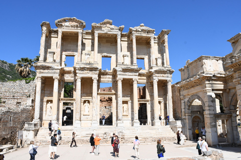 Kusadasi: Ephesus Private Tour with Turkish Bath Experience