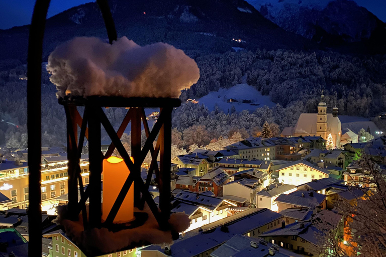 Berchtesgaden: Private Christmas Walking Tour with Drink