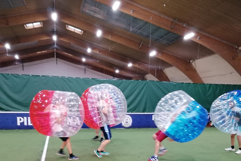 Fútbol burbuja en Hamburgo, cerca de la ciudad (en césped artificial cubierto)Bubble Football en Hamburgo, cerca de la ciudad (en césped artificial cubierto)