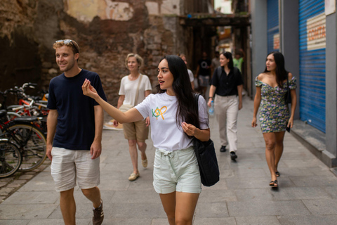 Barcelona Small Group Walking Tour: Gothic and Old Quarter Private Walking Tour of Barcelona’s Hidden Gems