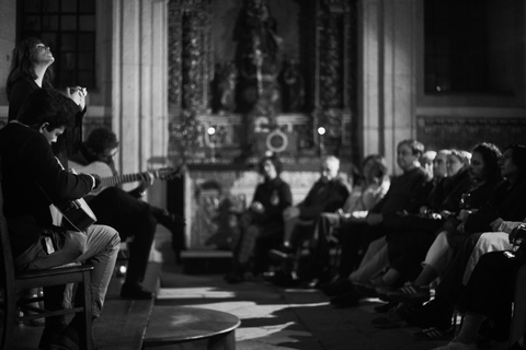“Porto: Fado Show with Guided Tour in a Historic Monastery”