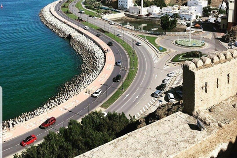 Muscat: Private Airport-to-Hotel Transfer & Guided City Tour KIA Carnival — Private Airport Transfer with Meet & Greet
