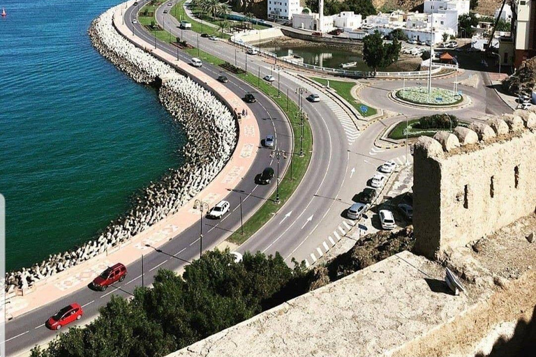 Muscat: Private Airport-to-Hotel Transfer & Guided City Tour KIA Carnival — Private Airport Transfer with Meet & Greet