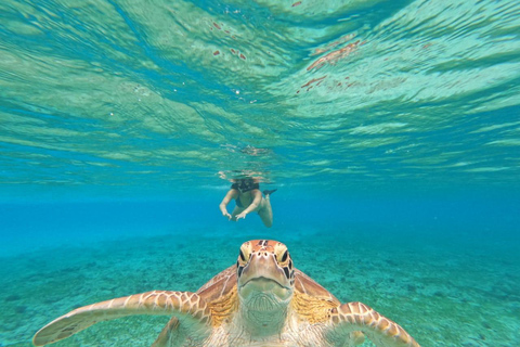 Snorkeling tour around 3 island (GoPro photoshoot)Sunset snorkeling tour