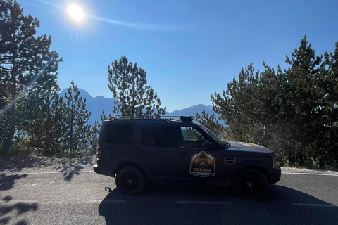 Tirana: Private SUV Tour with Dajti Mountain Visit