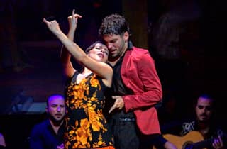 Sevilla: Live-Flamenco-Show im „Teatro Flamenco Triana“