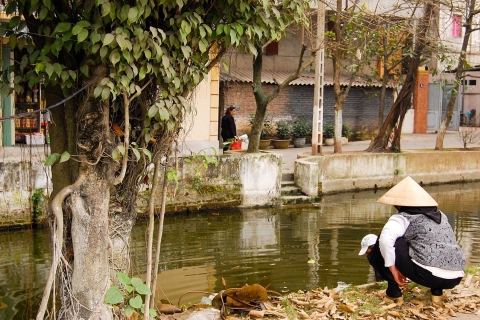 Von Hanoi aus: Kunsthandwerkliches Dorf und antike Pagode