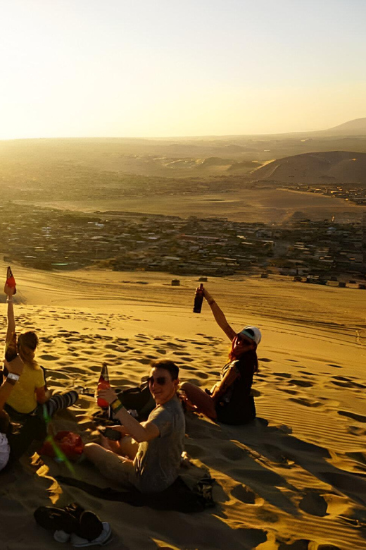 Ab Lima: Ganztagestour nach Paracas und zur Oase Huacachina