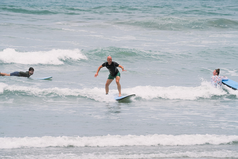 Santa Teresa: Surf Lesson with Instructor and Gear