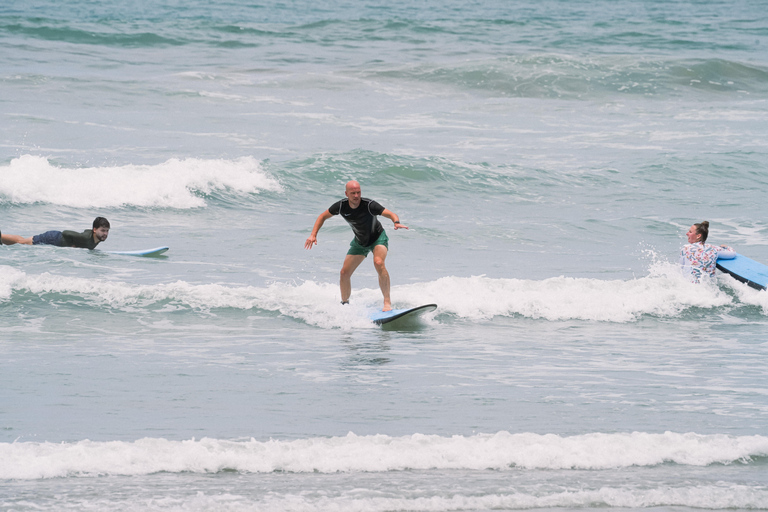 Santa Teresa: Surf Lesson with Instructor and Gear
