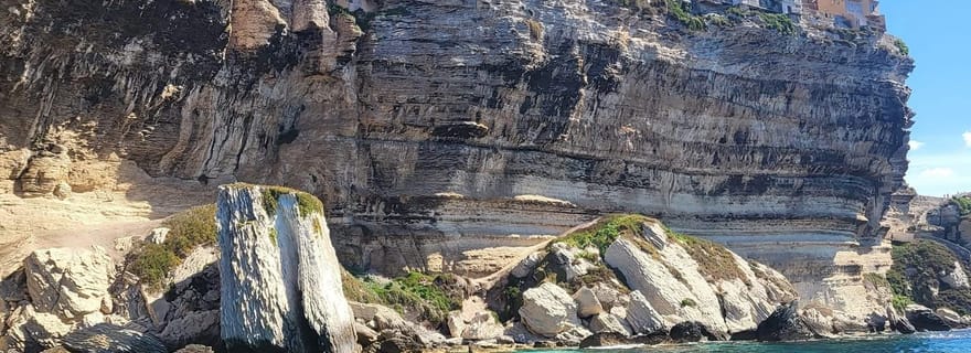 Santa-Giulia : Demi Journée en mer, Iles Lavezzi et Falaises de Bonifacio