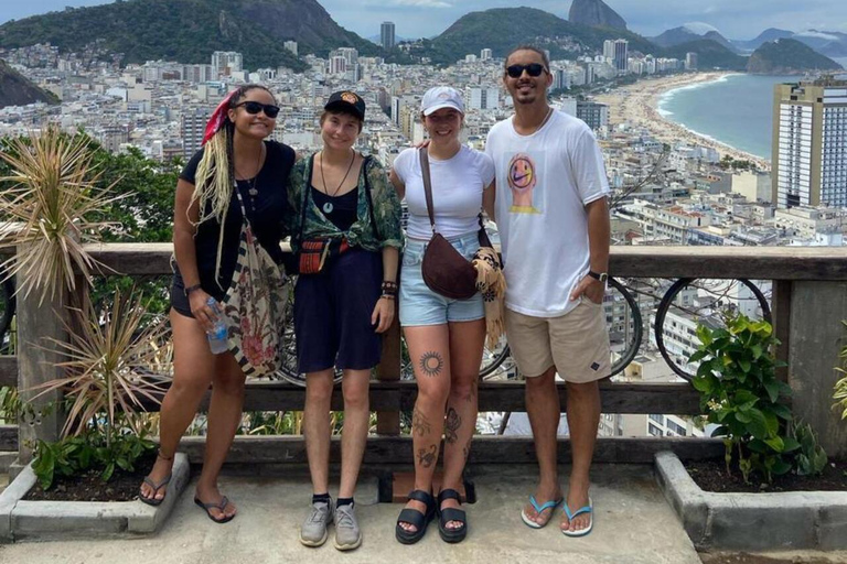 Rio: Copacabana Hilltop Viewpoint Guided Tour