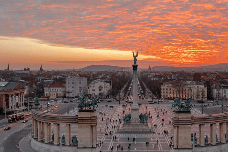 Budapest Card: Öffentliche Verkehrsmittel, 30+ Top-Attraktionen &amp; TourenBudapest Card: 24 h