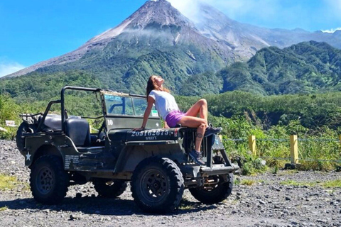 Yogyakarta: Mt.Merapi Jeep 4wd Safari, Prambanan Temple Tour