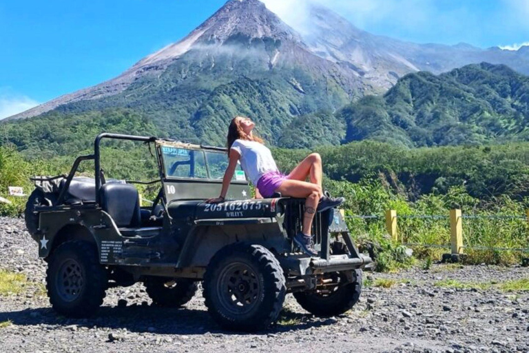 Yogyakarta: Mt.Merapi Jeep 4wd Safari, Prambanan Temple Tour