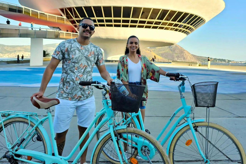 Rio de Janeiro: Bike Tour with Photos and Videos