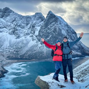 Reine : randonnée hivernale en raquettes jusqu'à Ryten avec un guide de la région