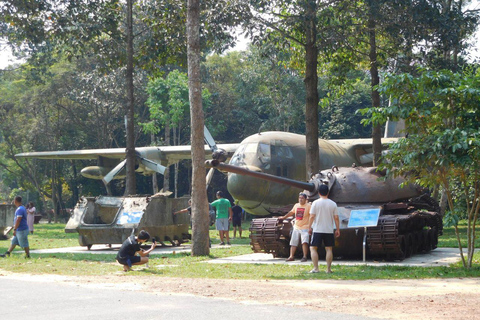 Cu Chi Tunnels &amp; Mekong Delta Tour på en dag