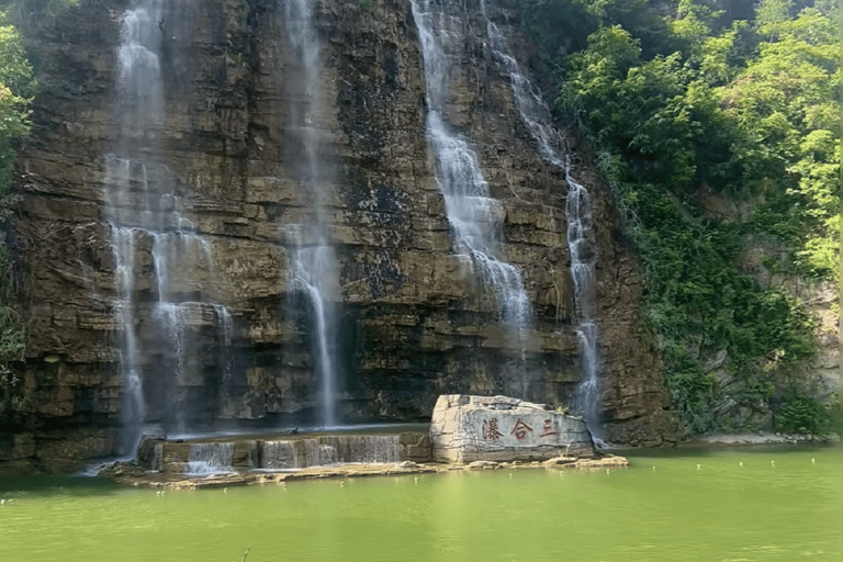 Qingzhou: Jingtang Ancient Village & Huanghuaxi Tour