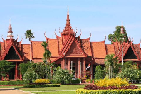 Best of Phnom Penh: Half-Day Private City Tour