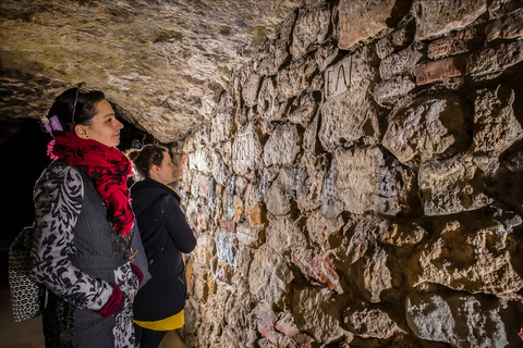 Budapest: Buda Castle Caves Walking Tour