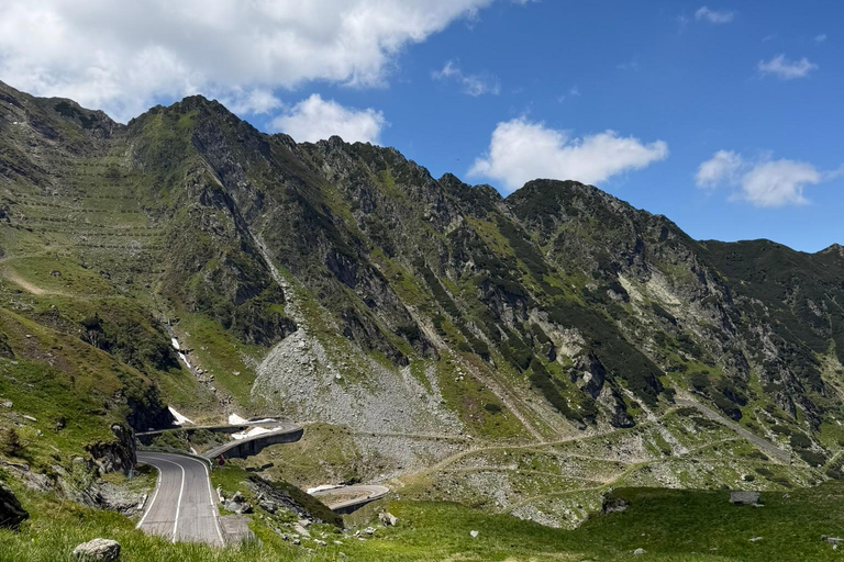 Brasov: Transfagarasan Road & Balea Lake Cable Car Brasov: Balea Lake by Cable Car