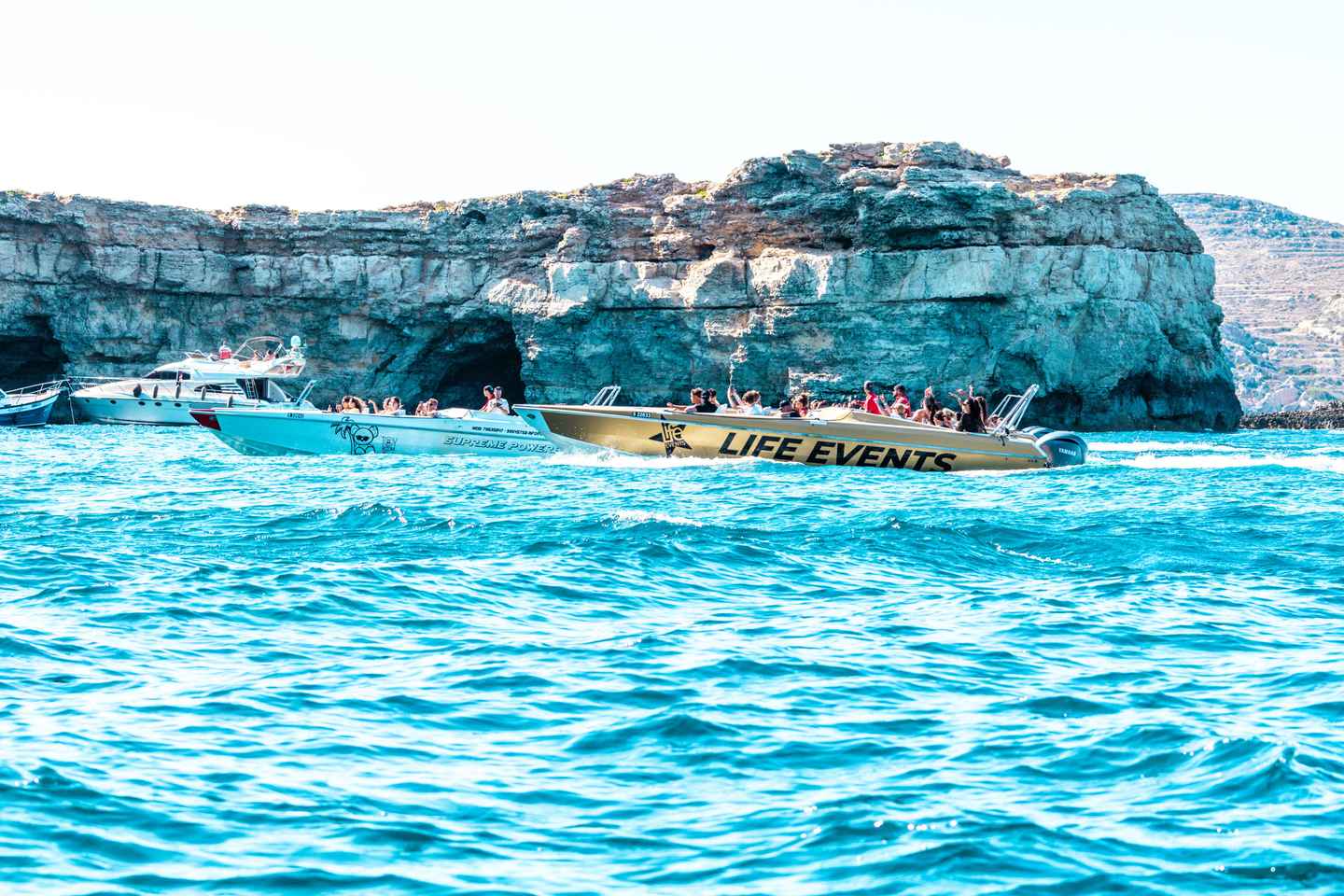 Sliema: Powerboat trip to Gozo & Comino with Caves