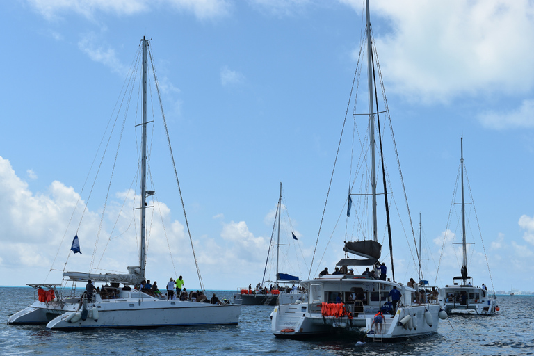 Cancun: Isla Mujeres Only Adults Catamaran, drinks & snorkel Tour from Playa del Carmen