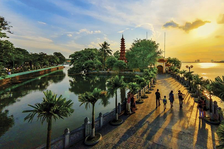 Depuis Ha Noi - Visite privée d'une journée avec voitureDepuis Ha Noi, visite privée de la ville en voiture avec guide touristique