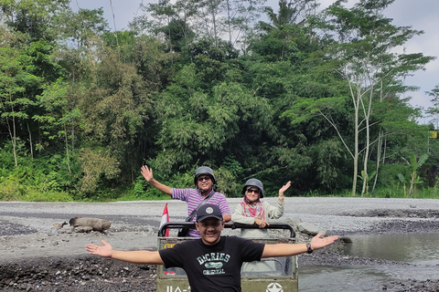 Yogyakarta: Tour della città personalizzabile con viaggio documentato