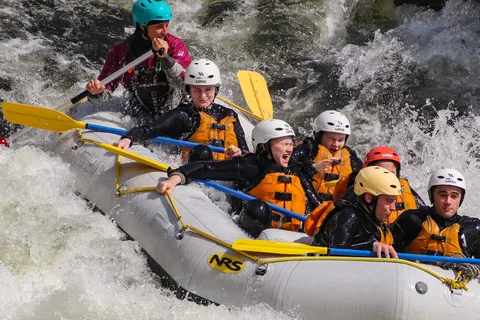 Voss: Class 4 White Water Rafting
