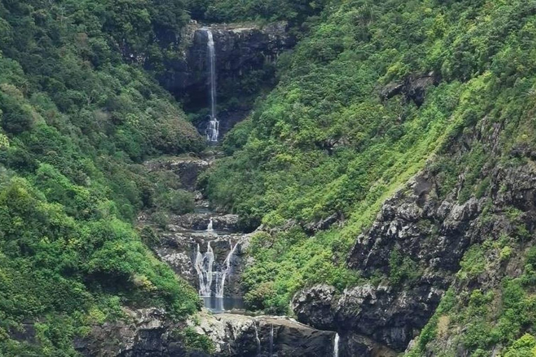 Seven Waterfalls Abseiling and Canyoning Guided Experience