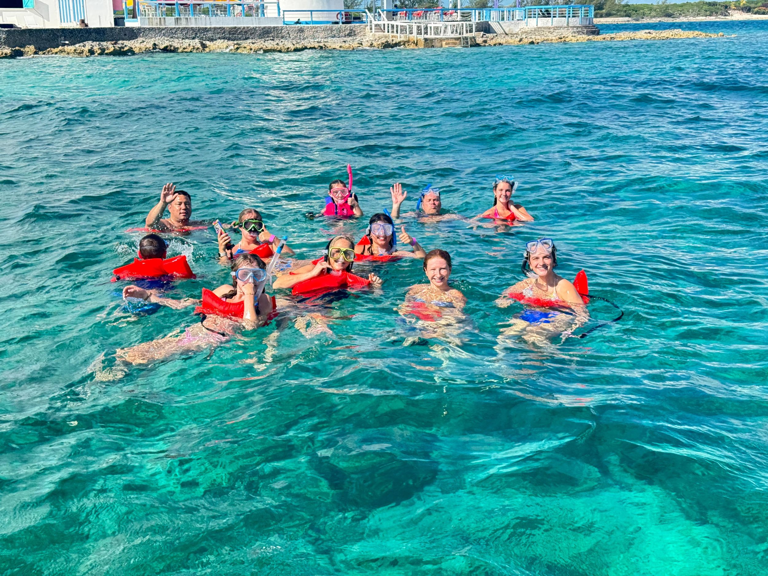 Nassau: Tour zu 4 Inseln Schwimmende Schweine, Schildkröten, Schnorcheln