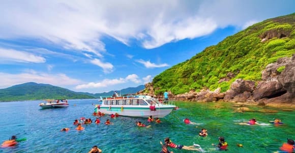 Danang: Snorkeling, Coconut Palm Boat Tour & Night Lanterns