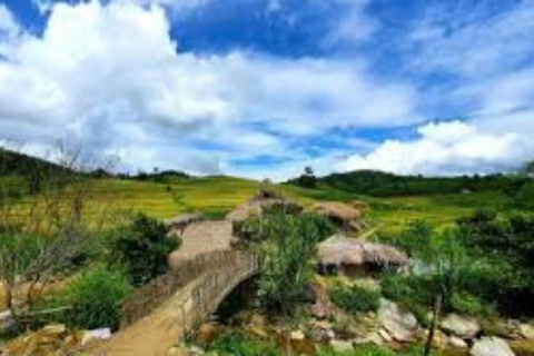 Depuis Hanoi : 2 jours pour découvrir les chutes d&#039;eau de Ha Thanh et le village de Khuoi My ...