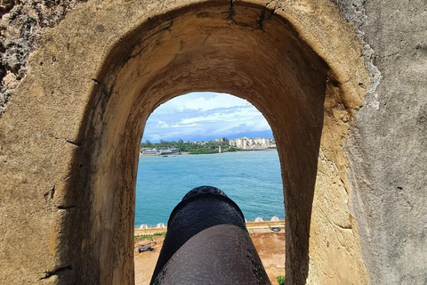 Mombasa: City Tour and Evening Dhow Cruise with Pickup