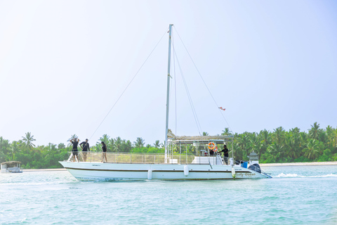 Private Boat Trip in Punta Cana with cocktails included