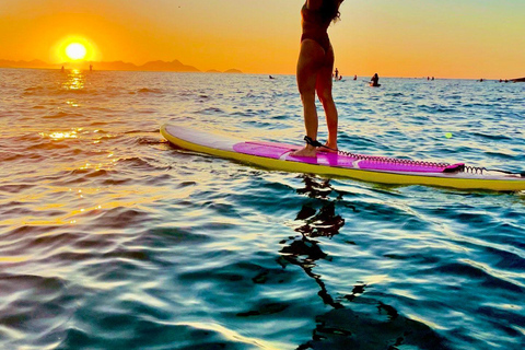 Rio de Janeiro: Copacabana Beach soluppgång Stand-Up Paddle ...