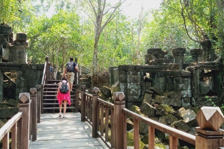 Visita guiada a Koh Ker y el templo de Beng MealeaVisita guiada privada en sedán por Koh Ker y Beng Mealea