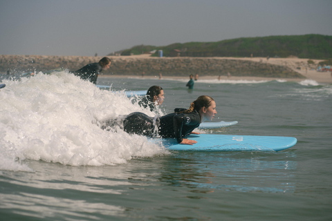 ماتوسينوس: درس ركوب الأمواج لجميع المستويات