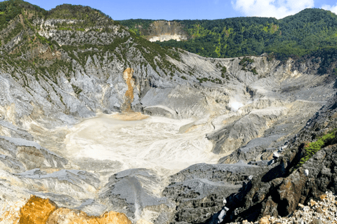 Jakarta: Tangkuban Perahu Volcano & Tea Plantations Day-Tour