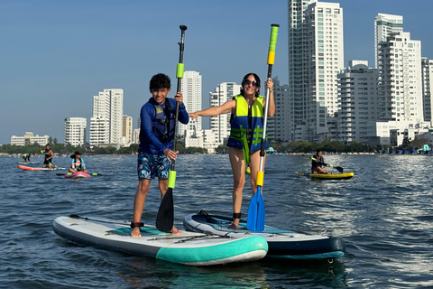 Cartagena: Paddle rental on the beach weekend